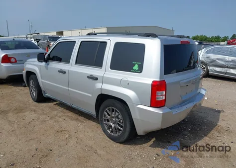2008 Jeep Patriot Sport from USA, damaged, VIN 1J8FT28088D796513